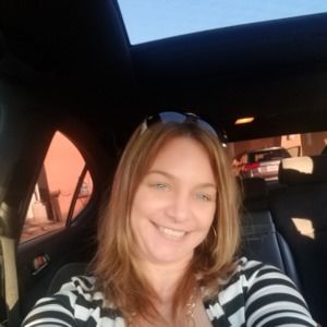 Meet your Posher, Melanie